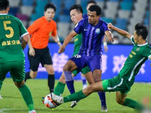 天津队战术混乱,失去竞技优势 天津队战术混乱,失去竞技优势