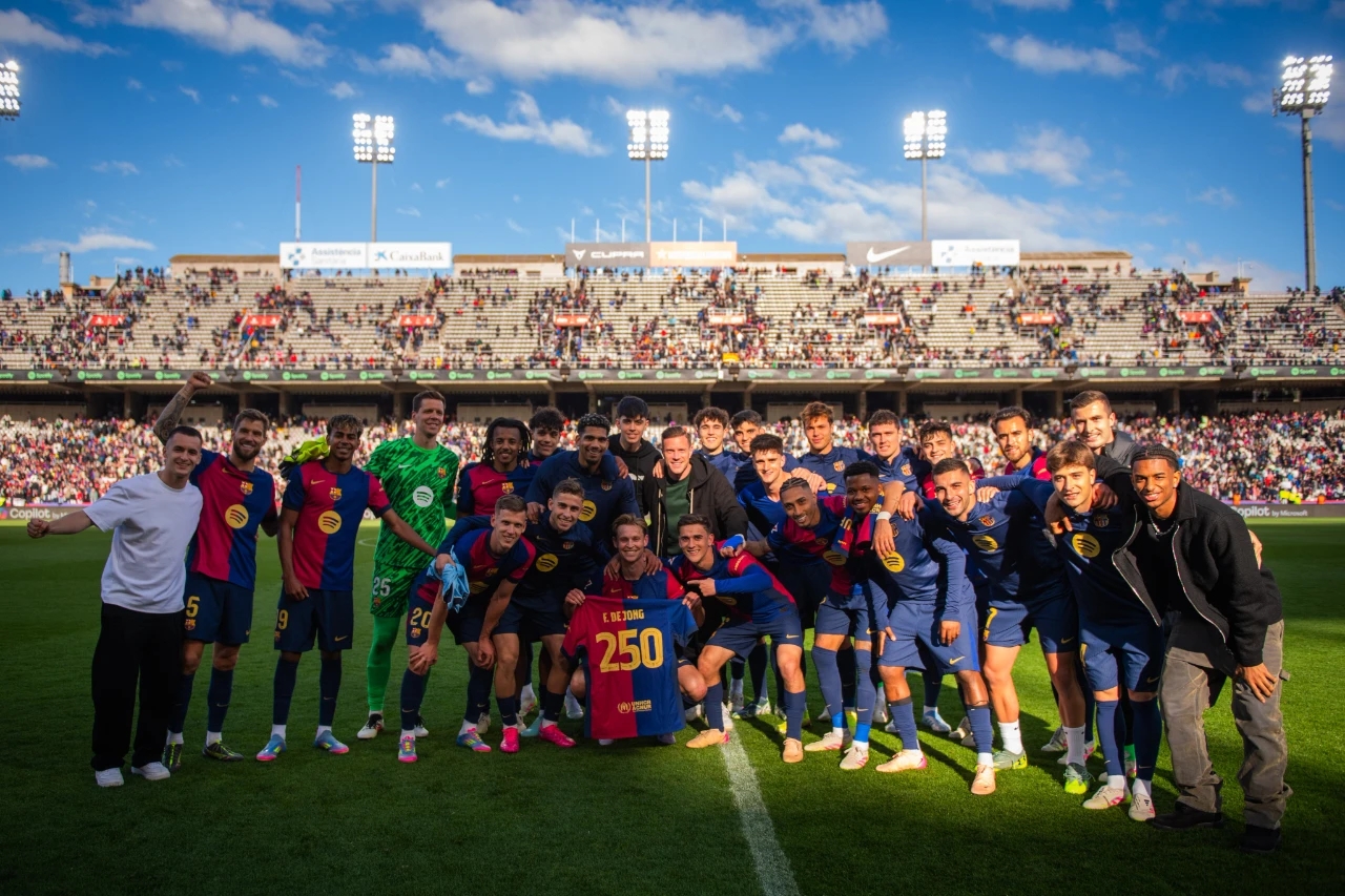 精彩足球盛事燃爆全场，观众沸腾不止的简单介绍